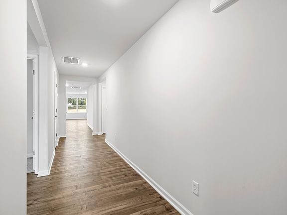 2nd image of 109 Barton Ct