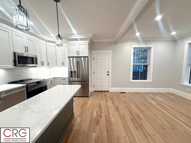 170 Webster Ave #1 — Photo 13