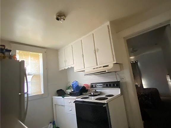 5th image of 1721 La Salle Ave