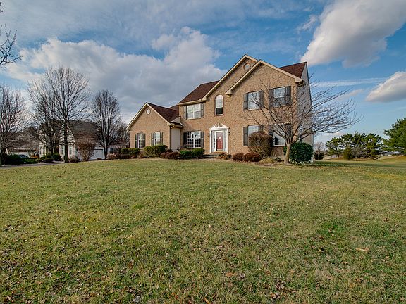2nd image of 103 Back Creek Dr