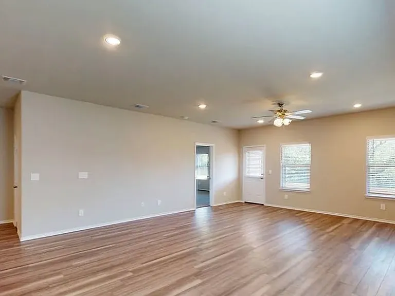10201 Altair Dr — Photo 11