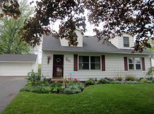 6703 Lake Ave, Williamson, NY 14589