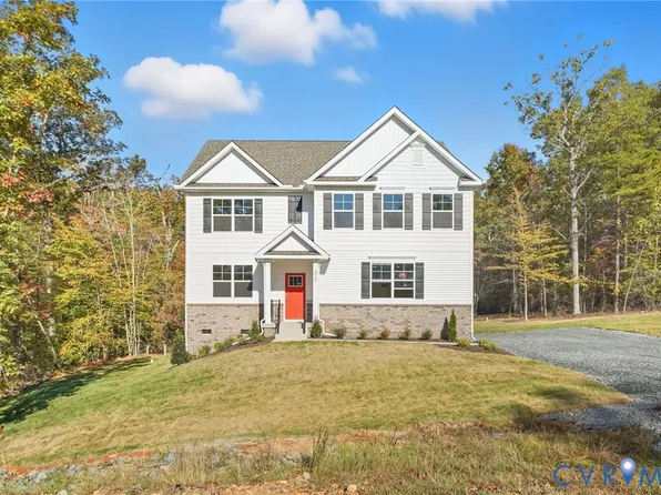 210 Happy Valley Rd, Keswick, VA 22947