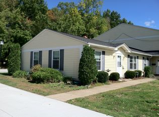 8143 Independence Dr APT A, Mentor, OH 44060