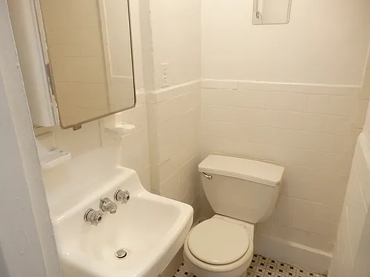 Rented by John O'Kelly Real Estate | media 8