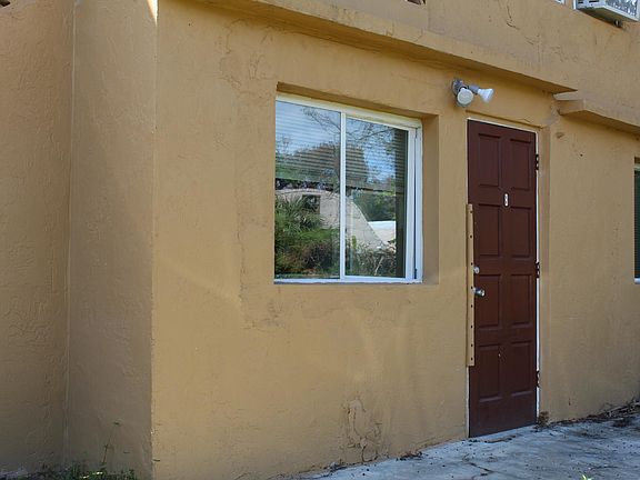 4th image of 502 Fremont Ave
