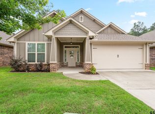 2943 Meadow Brook Trl, Tyler, TX 75701