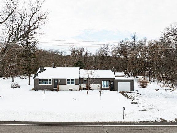 2nd image of 21856 Lake George Blvd NW
