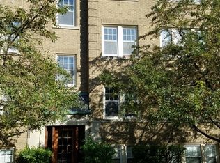 1118 Harrison St #20, Oak Park, IL 60304