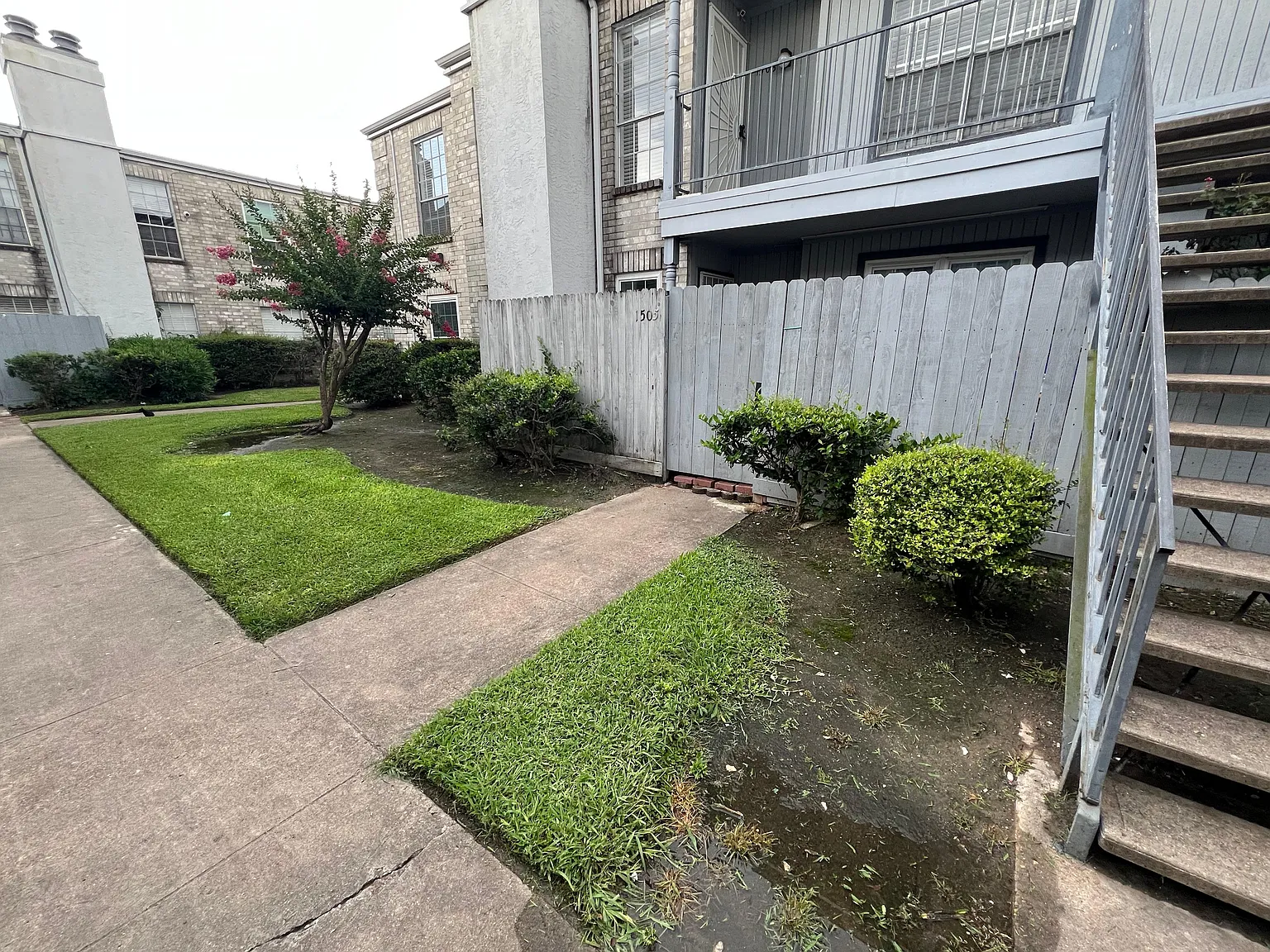 2 bed, 937 sqft, $1,395 — Photo 2