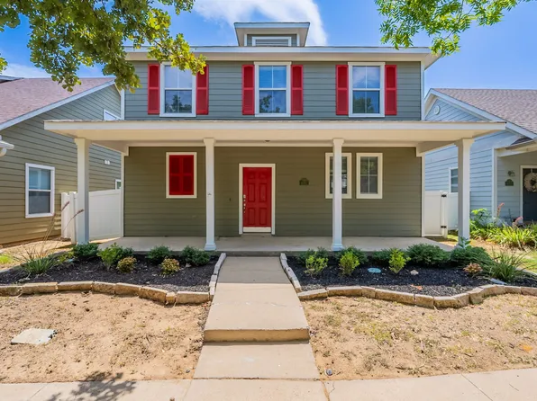 9900 Concord Dr, Aubrey, TX 76227