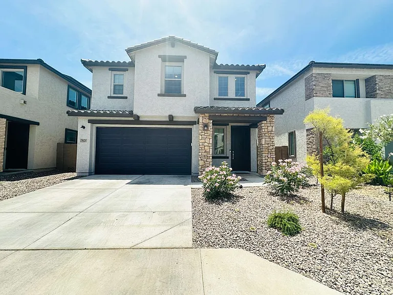 7425 W Nicolet Ave — Photo 15