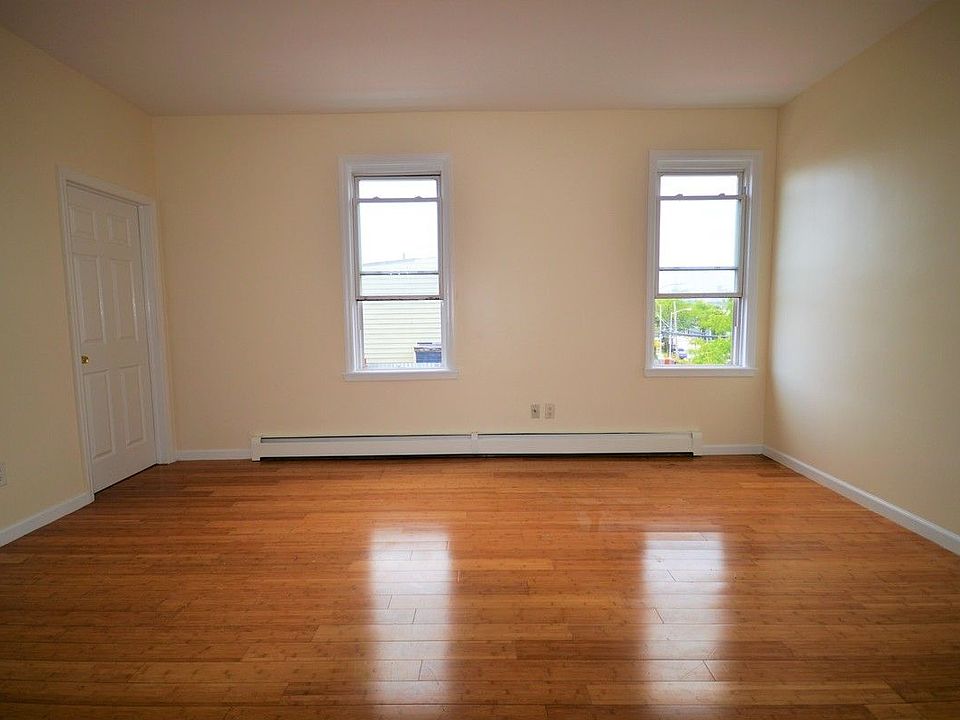 1st image of 57-62 Maspeth Ave #2A