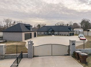 2696 Armstrong Ln, Mount Washington, KY