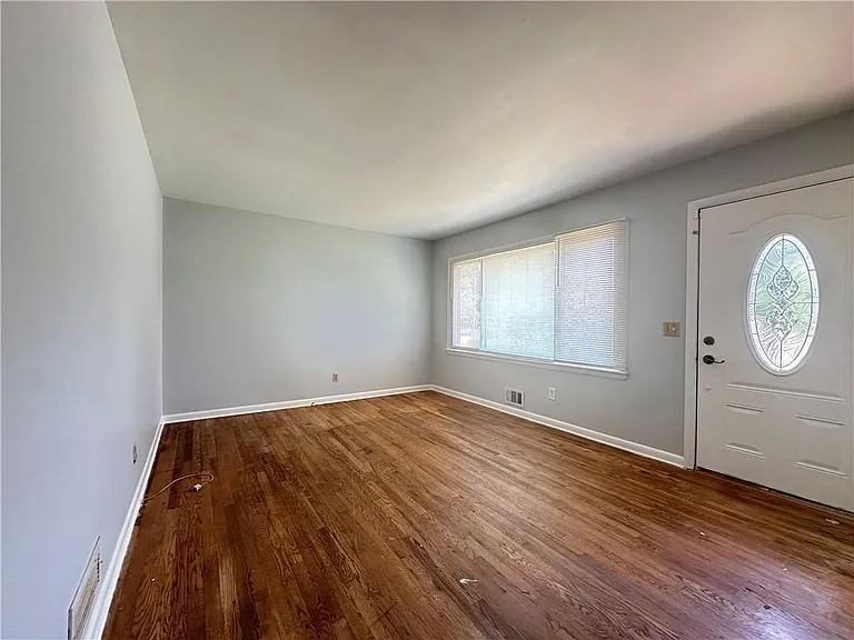 967 Pine Roc Dr — Photo 3