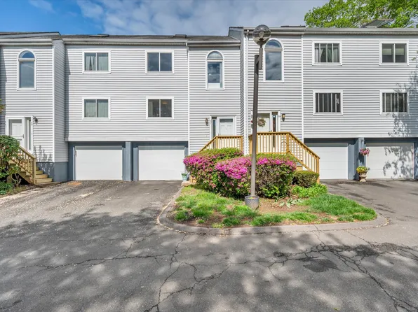 37 Valley Run Drive #37, Cromwell, CT 06416