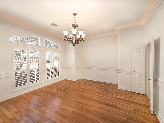 3rd image of 12202 Laguna Terrace Dr