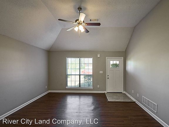 4th image of 4937 Copper Valley Dr W