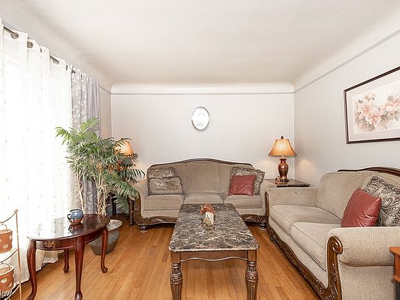 5th image of 4506 W 156th St