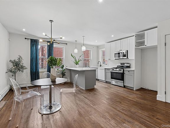 5th image of 57-68 Mazeau Street