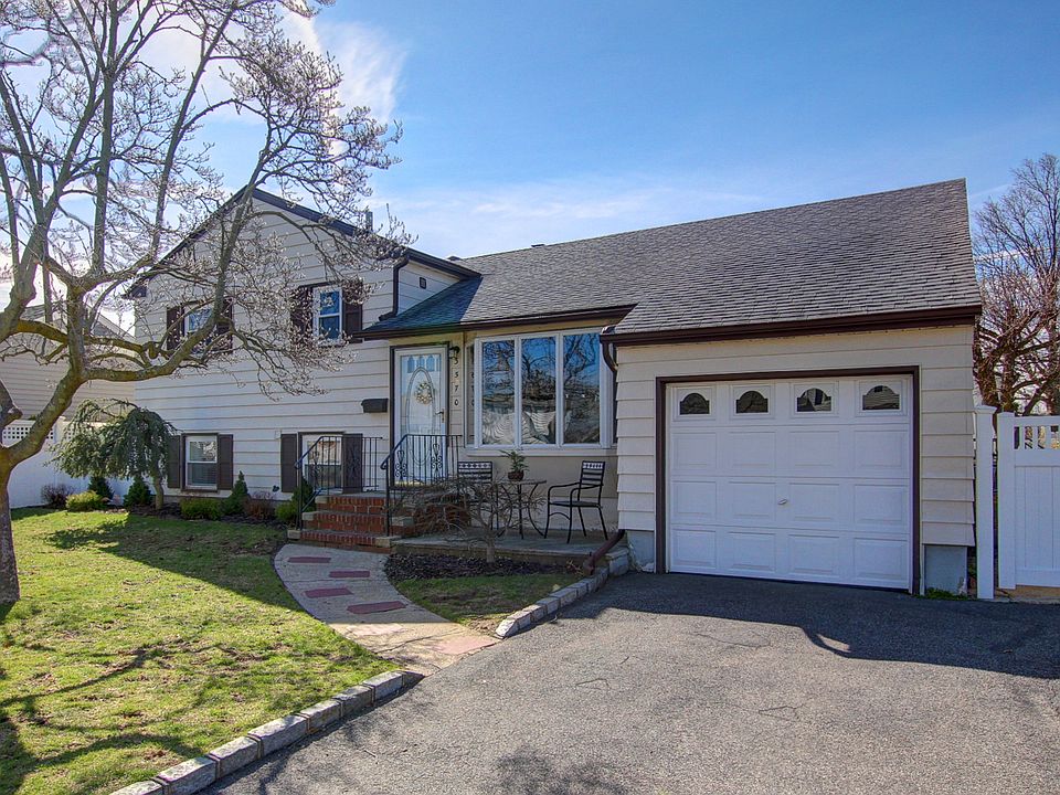1st image of 3570 Ladonia St