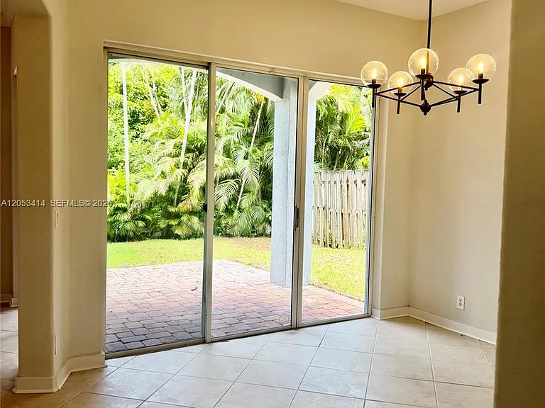 4946 SW 38th Way — Photo 26