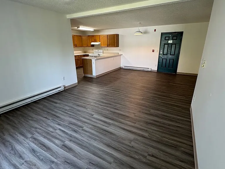 90 E Gridley Ave — Photo 73