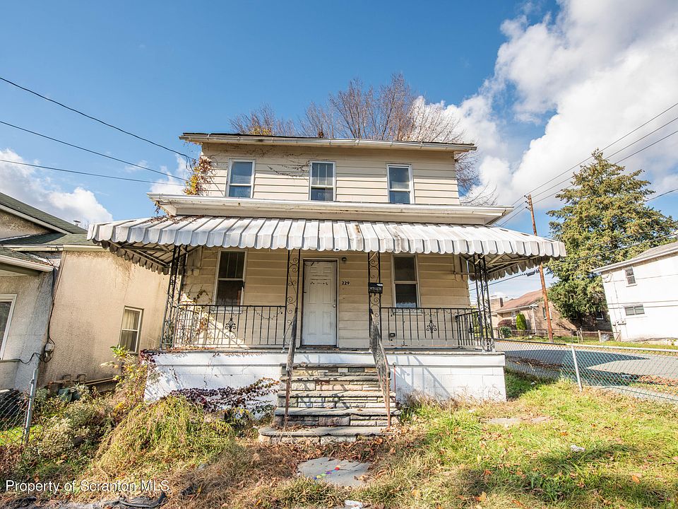 1st image of 229 N Hyde Park Ave