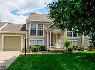 906 Millponds Ct, Bowie, MD 20721