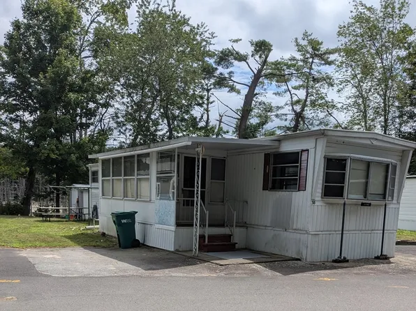 83 Clark Rd #38, Shirley, MA 01464