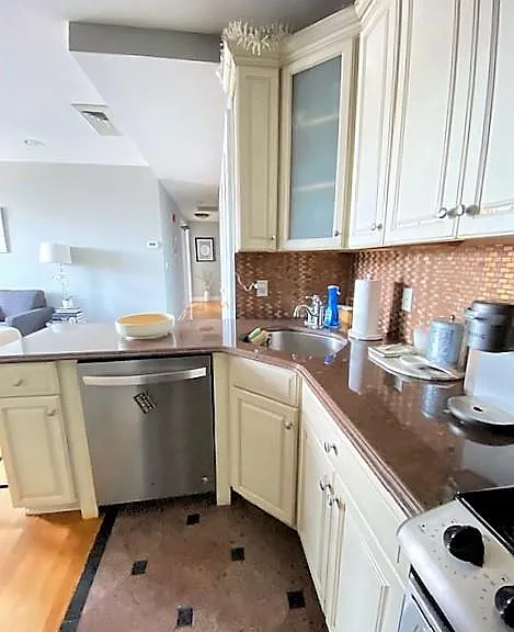288 Main St #3A — Photo 3