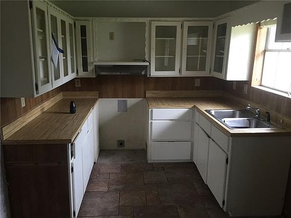 4th image of 346 County Road 4125