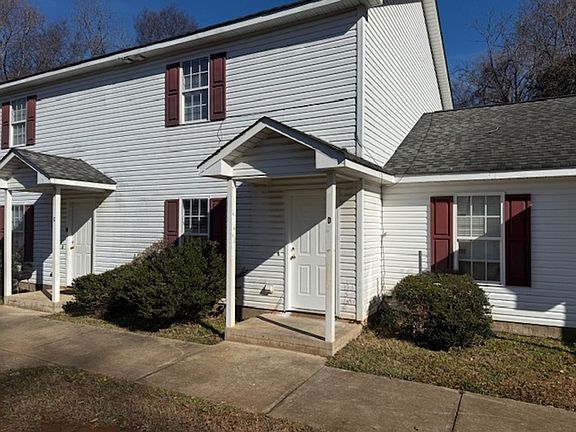 2nd image of 715 E Joyner St #D