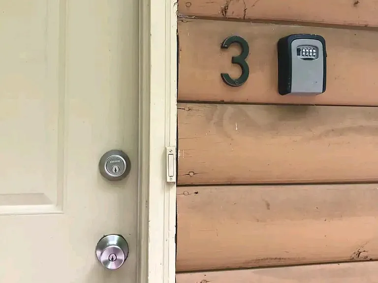 2483 Dockside Dr — Photo 1