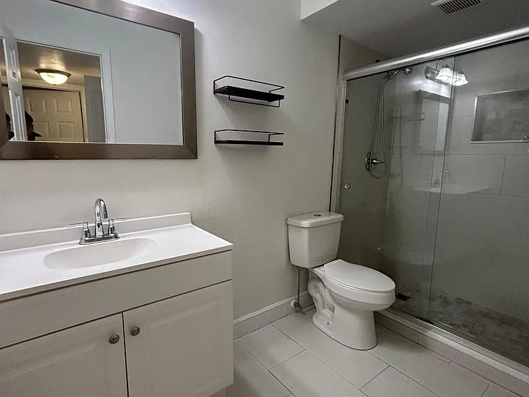 4115 S Semoran Blvd #16 — Photo 12
