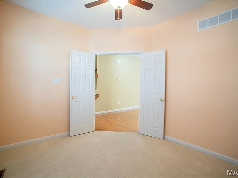 84 Brighton Park Dr — Photo 40