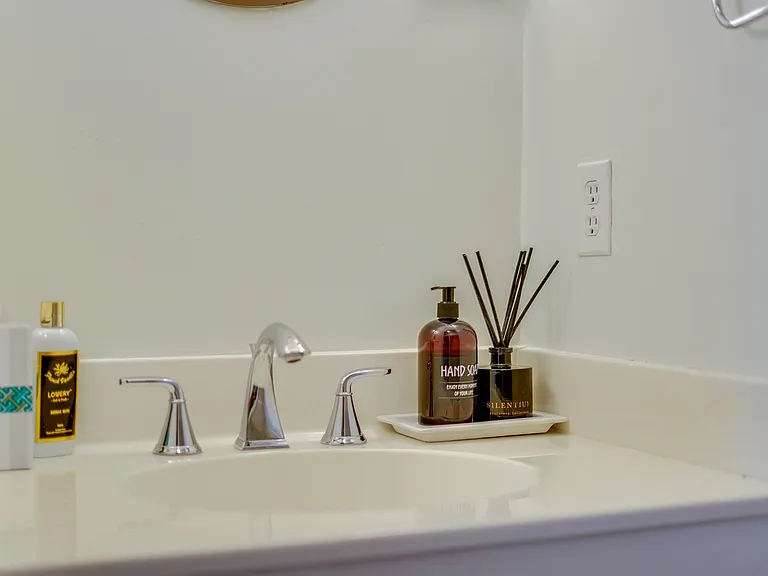 5991 Hellman Ave — Photo 24
