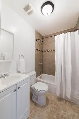 Rented by Halstead Real Estate | media 28