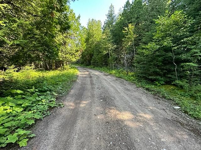 2nd image of 358AC S Cadogan Point Rd