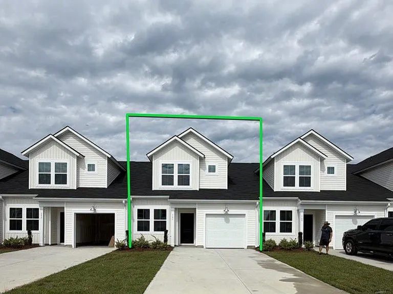 161 River Birch Ln — Photo 1