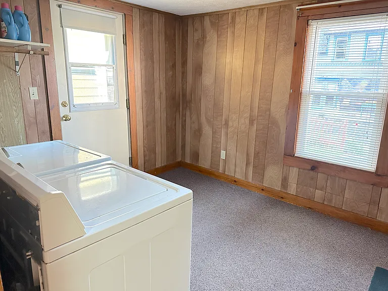22 Kossuth St #101 — Photo 8