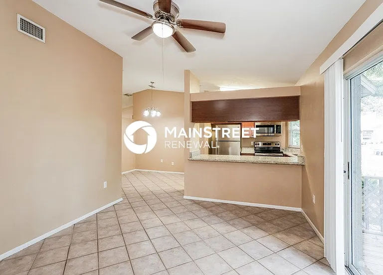 701 Leffingwell Ave — Photo 6
