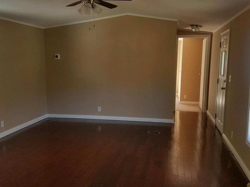 2nd image of 23 Emilys Spring Dr