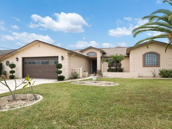 25 Cottagegate Ct, Palm Coast, FL 32137