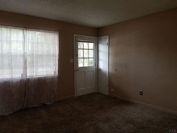 2nd image of 1365 Harvard Dr