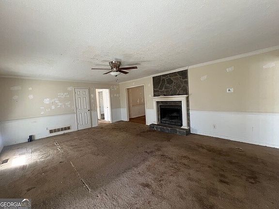 2nd image of 60 Timbermill Cir