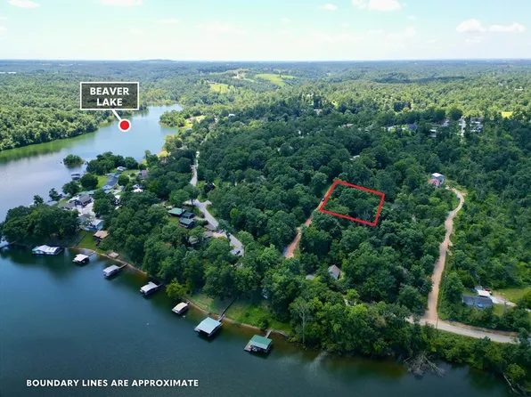 14044 Villera Dr #72-73-74, Rogers, AR 72758