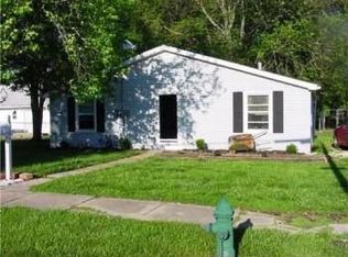 1007 S Market St, Holden, MO 64040