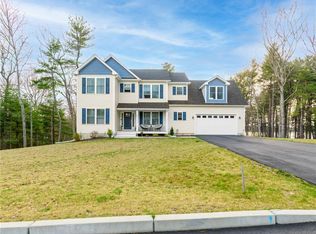 211 E Shore Dr, Coventry, RI 02816