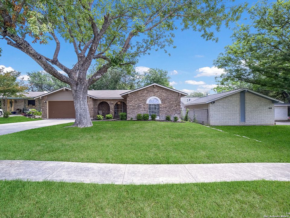 1st image of 5014 PELICAN LN